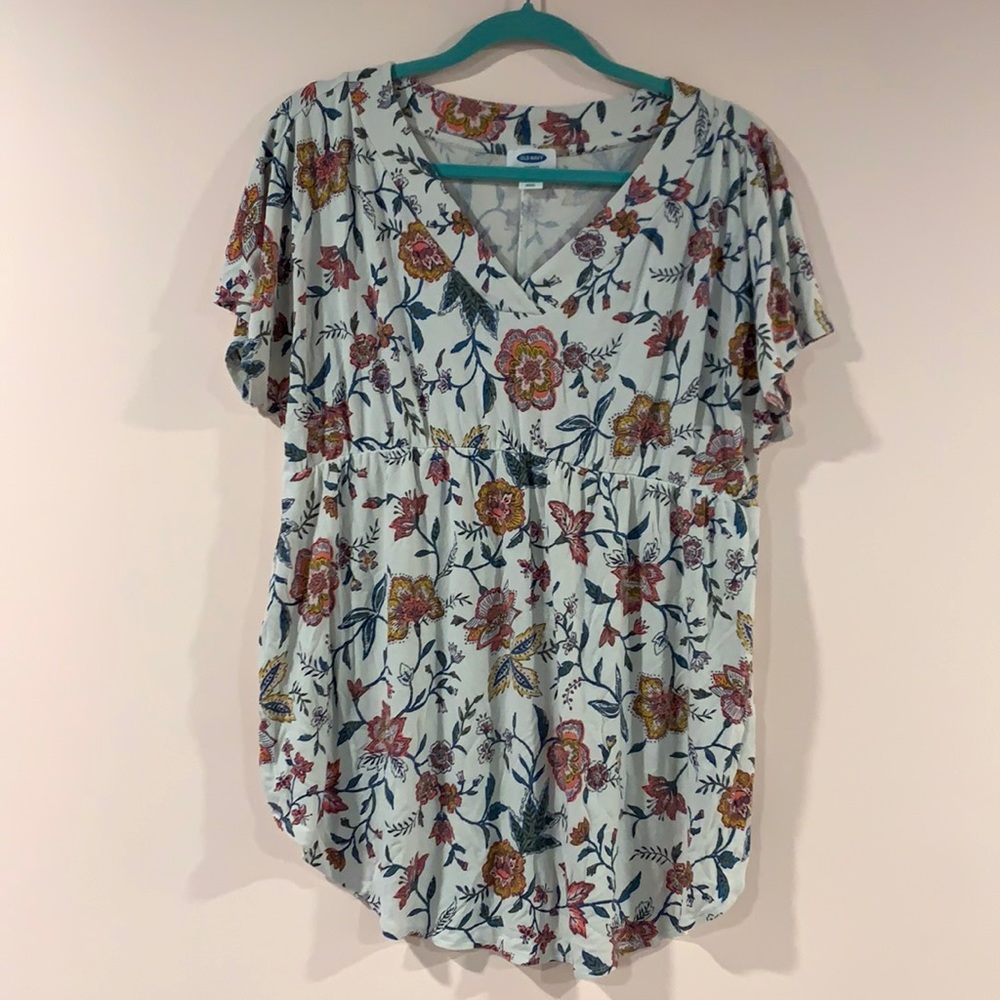 Old Navy Maternity Top